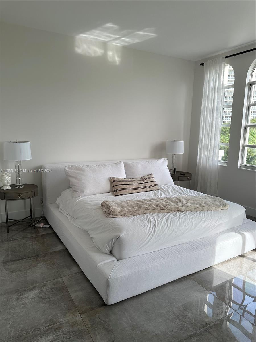 3700 Island Blvd, Aventura, FL, 33160 United States, 2 Bedrooms Bedrooms, ,2 BathroomsBathrooms,Residential,For Sale,Island Blvd,A11535182