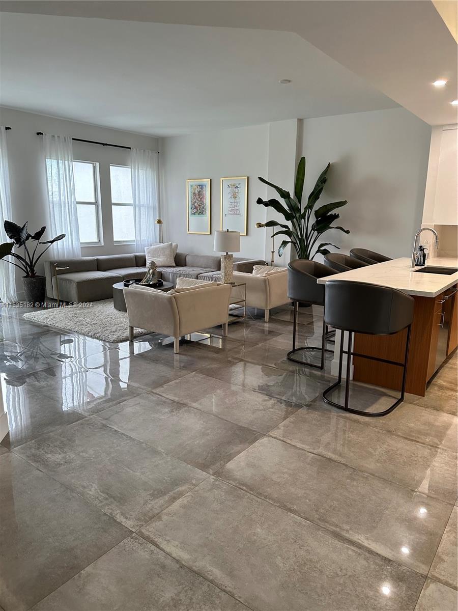 3700 Island Blvd, Aventura, FL, 33160 United States, 2 Bedrooms Bedrooms, ,2 BathroomsBathrooms,Residential,For Sale,Island Blvd,A11535182