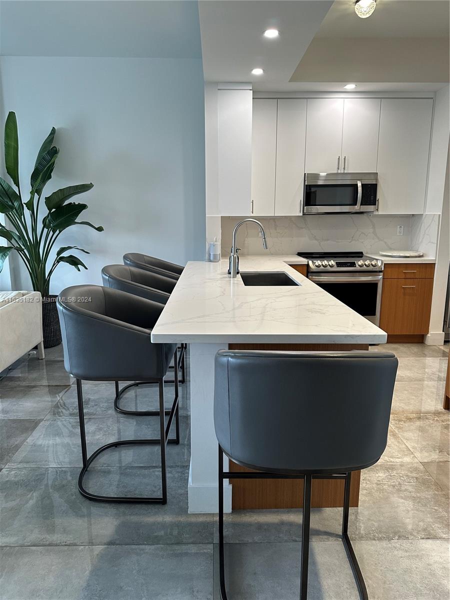 3700 Island Blvd, Aventura, FL, 33160 United States, 2 Bedrooms Bedrooms, ,2 BathroomsBathrooms,Residential,For Sale,Island Blvd,A11535182