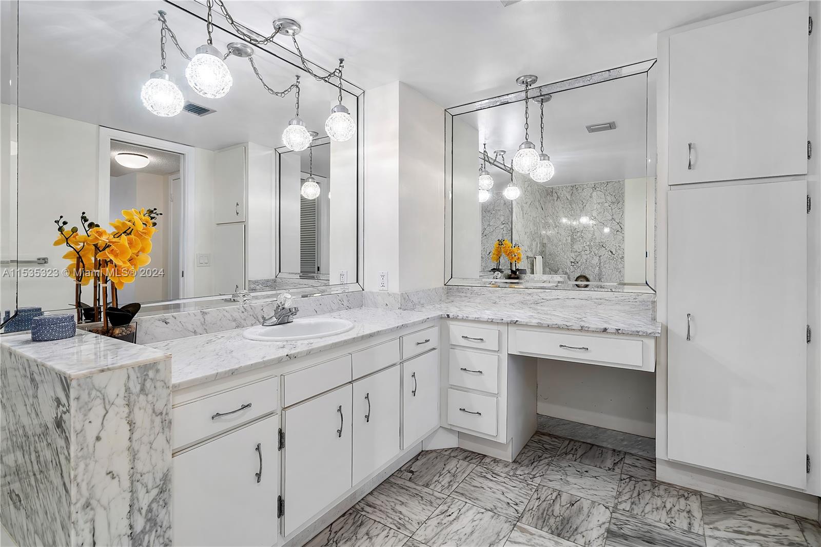 1901 Ocean Blvd, Fort Lauderdale, FL, 33305 United States, 2 Bedrooms Bedrooms, ,2 BathroomsBathrooms,Residential,For Sale,Ocean Blvd,A11535323