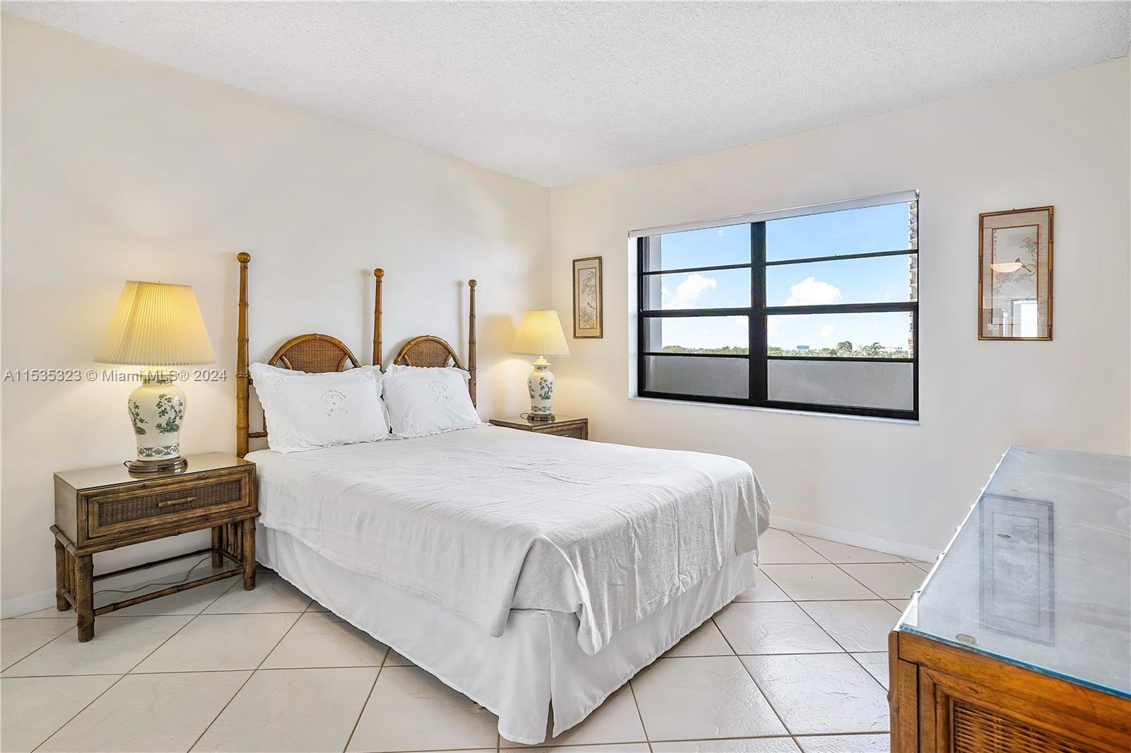 1901 Ocean Blvd, Fort Lauderdale, FL, 33305 United States, 2 Bedrooms Bedrooms, ,2 BathroomsBathrooms,Residential,For Sale,Ocean Blvd,A11535323