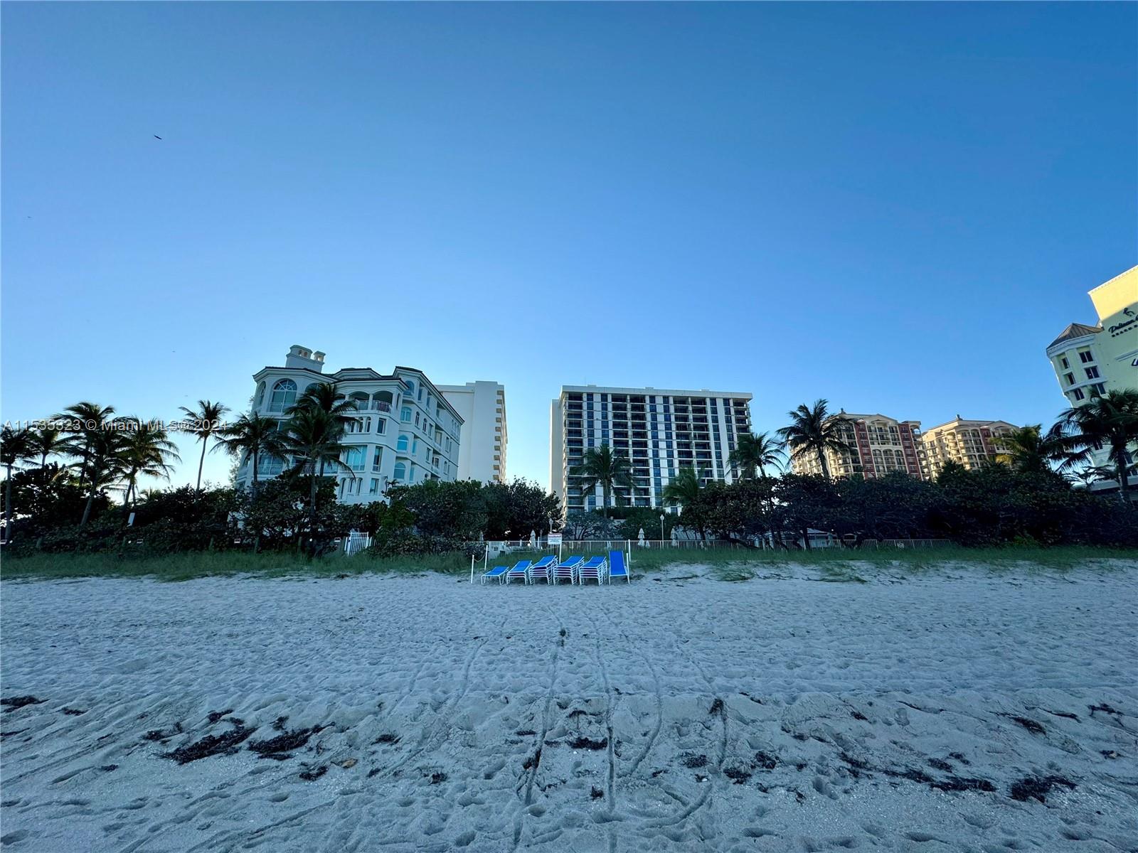 1901 N Ocean Blvd 5C, Fort Lauderdale, Florida 33305, 2 Bedrooms Bedrooms, ,2 BathroomsBathrooms,Residential,For Sale,1901 N Ocean Blvd 5C,A11535323