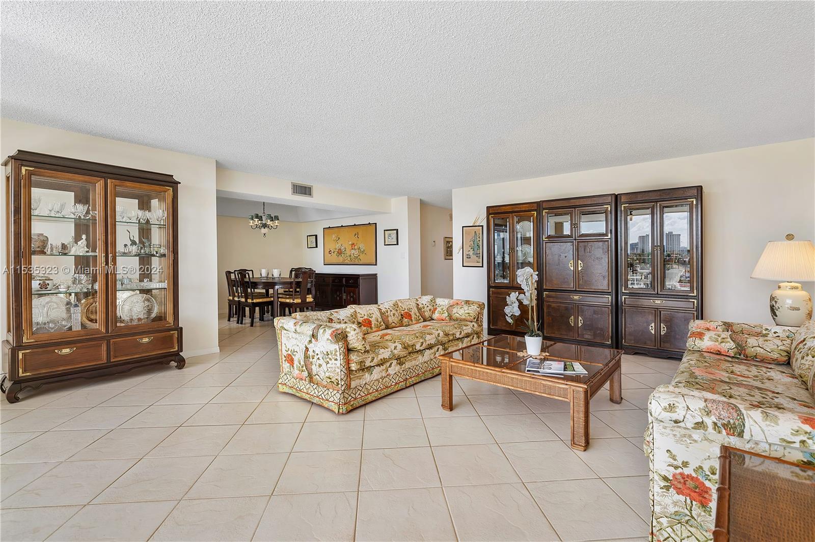 1901 Ocean Blvd, Fort Lauderdale, FL, 33305 United States, 2 Bedrooms Bedrooms, ,2 BathroomsBathrooms,Residential,For Sale,Ocean Blvd,A11535323