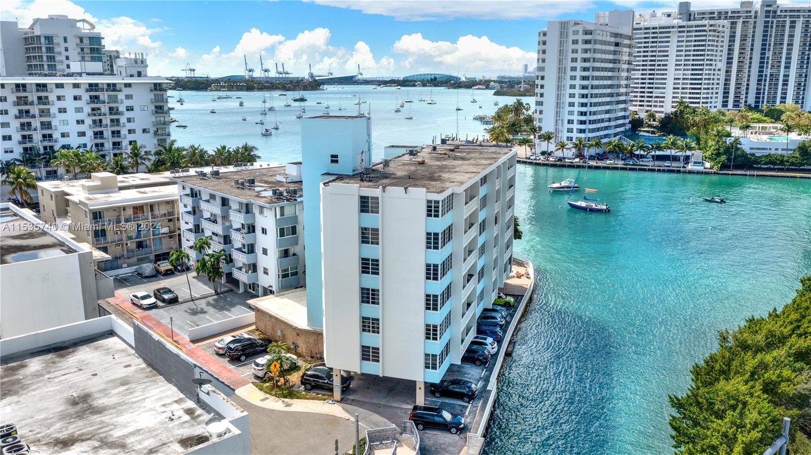 1670 Lincoln Ct 7B, Miami Beach, Florida 33139, 1 Bedroom Bedrooms, ,1 BathroomBathrooms,Residential,For Sale,1670 Lincoln Ct 7B,A11535740