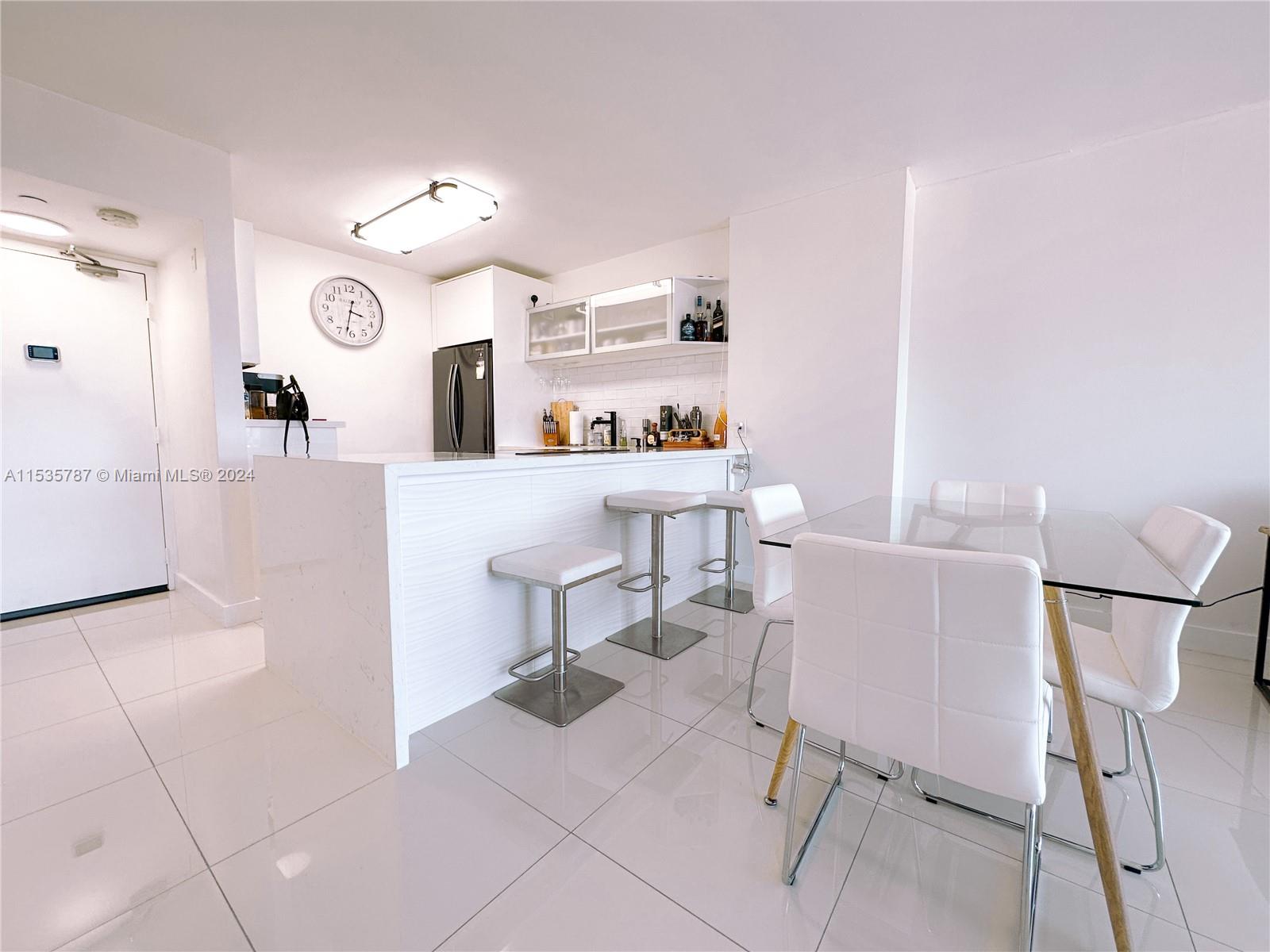 20379 W Country Club Dr 537, Aventura, Florida 33180, 1 Bedroom Bedrooms, ,1 BathroomBathrooms,Residential,For Sale,20379 W Country Club Dr 537,A11535787