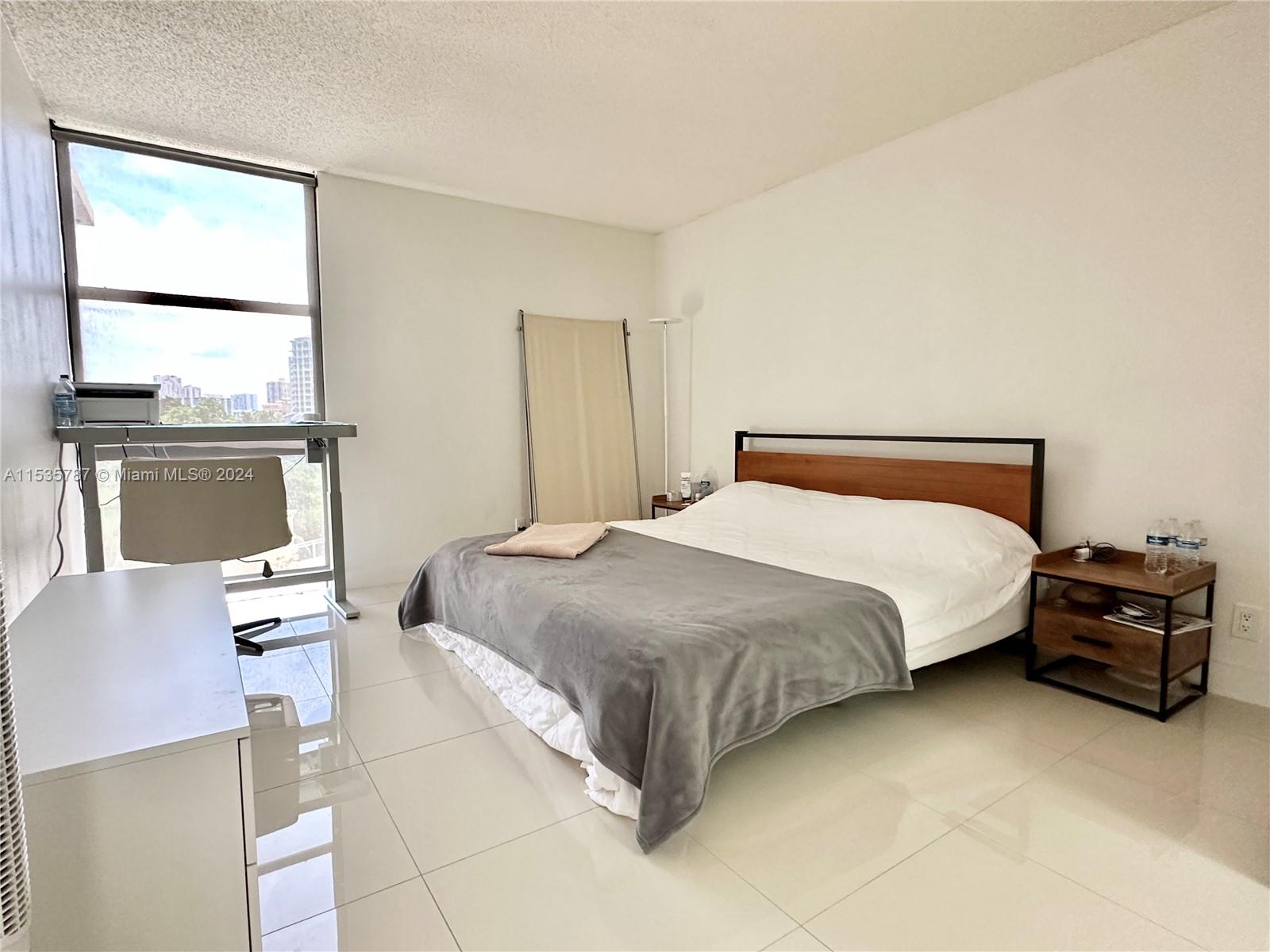 20379 W Country Club Dr 537, Aventura, Florida 33180, 1 Bedroom Bedrooms, ,1 BathroomBathrooms,Residential,For Sale,20379 W Country Club Dr 537,A11535787