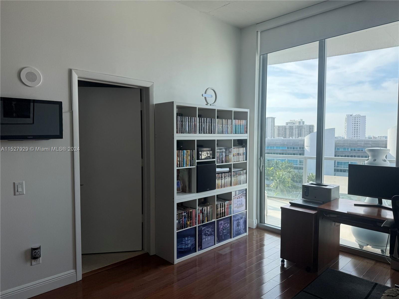 3029 188th St, Aventura, FL, 33180 United States, 2 Bedrooms Bedrooms, ,2 BathroomsBathrooms,Residential,For Sale,188th St,A11527929