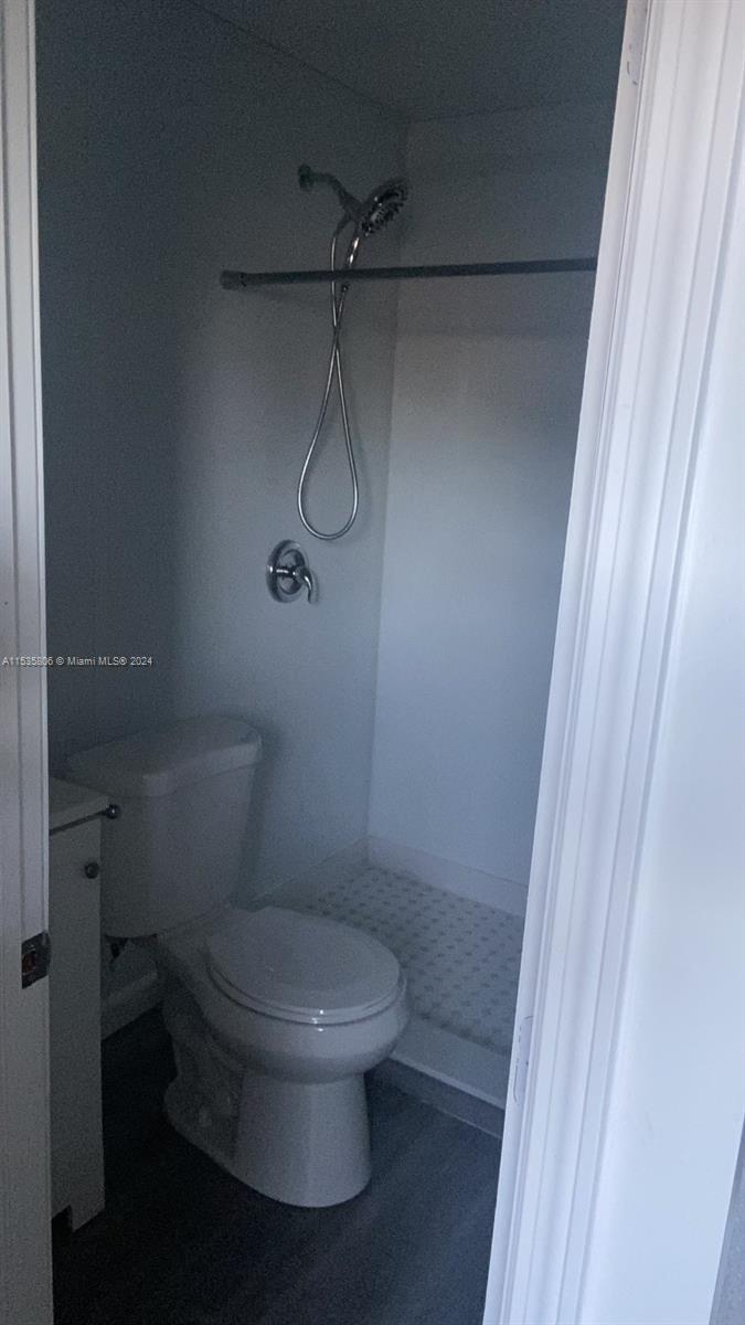 25705 SW 131st Ct B, Homestead, Florida 33032, 1 Bedroom Bedrooms, ,1 BathroomBathrooms,Residentiallease,For Rent,25705 SW 131st Ct B,A11535806