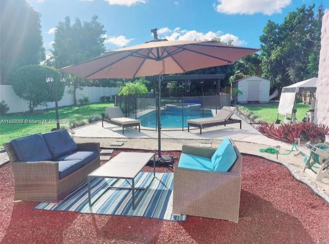 Hollywood, Florida 33020, 4 Bedrooms Bedrooms, ,3 BathroomsBathrooms,Residential,For Sale,A11533087