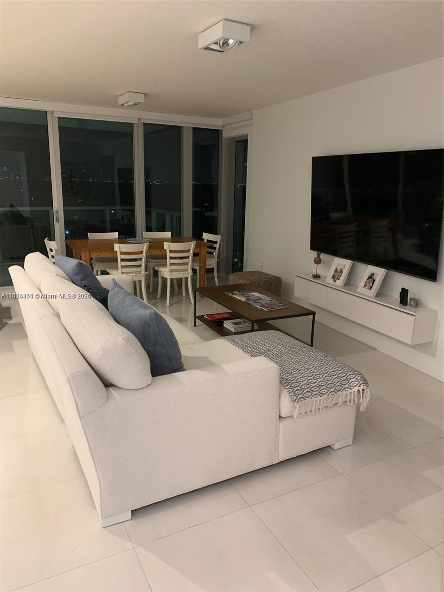 6700 Indian Creek Dr 1207, Miami Beach, Florida 33141, 3 Bedrooms Bedrooms, ,2 BathroomsBathrooms,Residentiallease,For Rent,6700 Indian Creek Dr 1207,A11535816