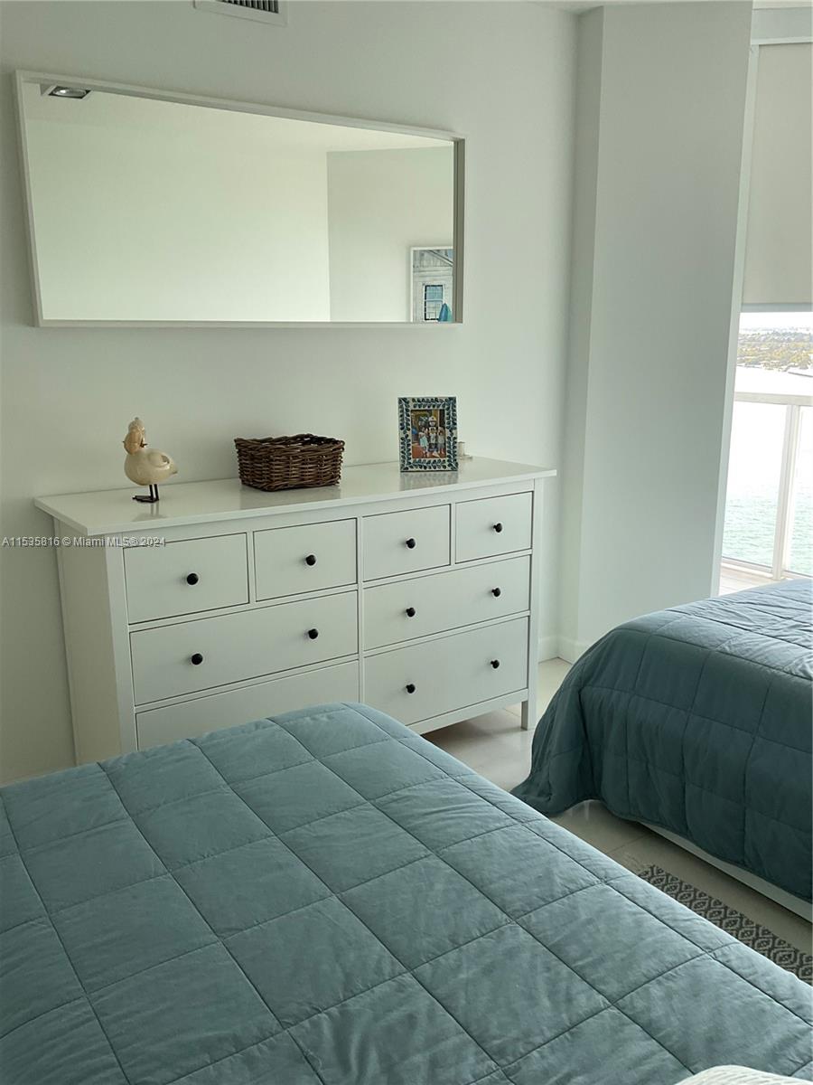 6700 Indian Creek Dr 1207, Miami Beach, Florida 33141, 3 Bedrooms Bedrooms, ,2 BathroomsBathrooms,Residentiallease,For Rent,6700 Indian Creek Dr 1207,A11535816