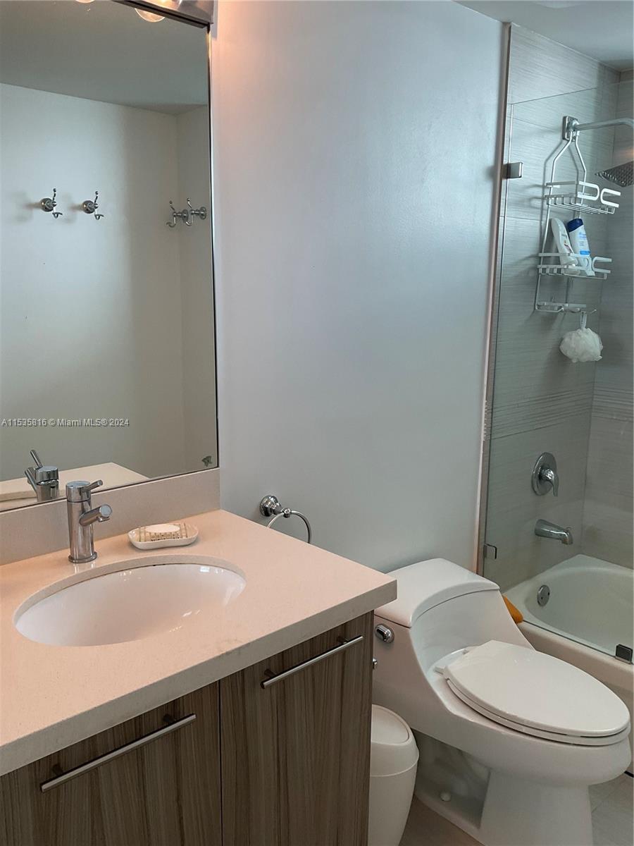 6700 Indian Creek Dr 1207, Miami Beach, Florida 33141, 3 Bedrooms Bedrooms, ,2 BathroomsBathrooms,Residentiallease,For Rent,6700 Indian Creek Dr 1207,A11535816