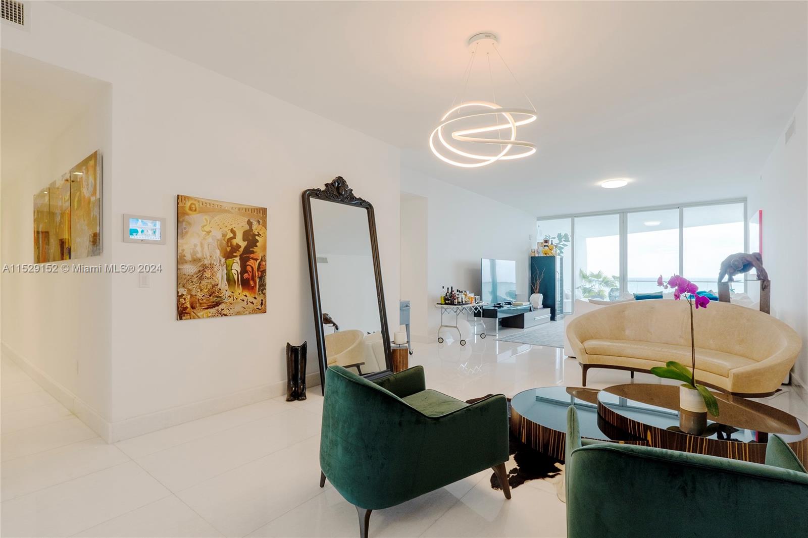 16901 Collins Ave, Sunny Isles Beach, FL, 33160 United States, 3 Bedrooms Bedrooms, ,4 BathroomsBathrooms,Residential,For Sale,Collins Ave,A11529152