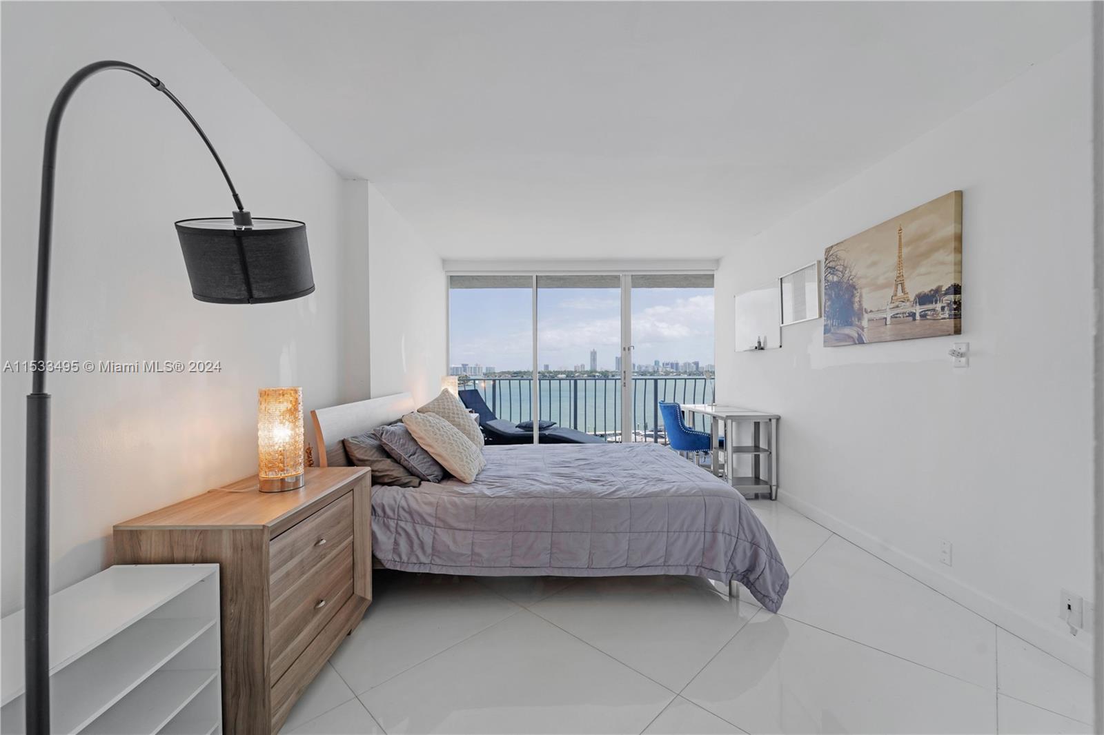 7601 E Treasure Dr 819, North Bay Village, Florida 33141, 2 Bedrooms Bedrooms, ,2 BathroomsBathrooms,Residentiallease,For Rent,7601 E Treasure Dr 819,A11533495