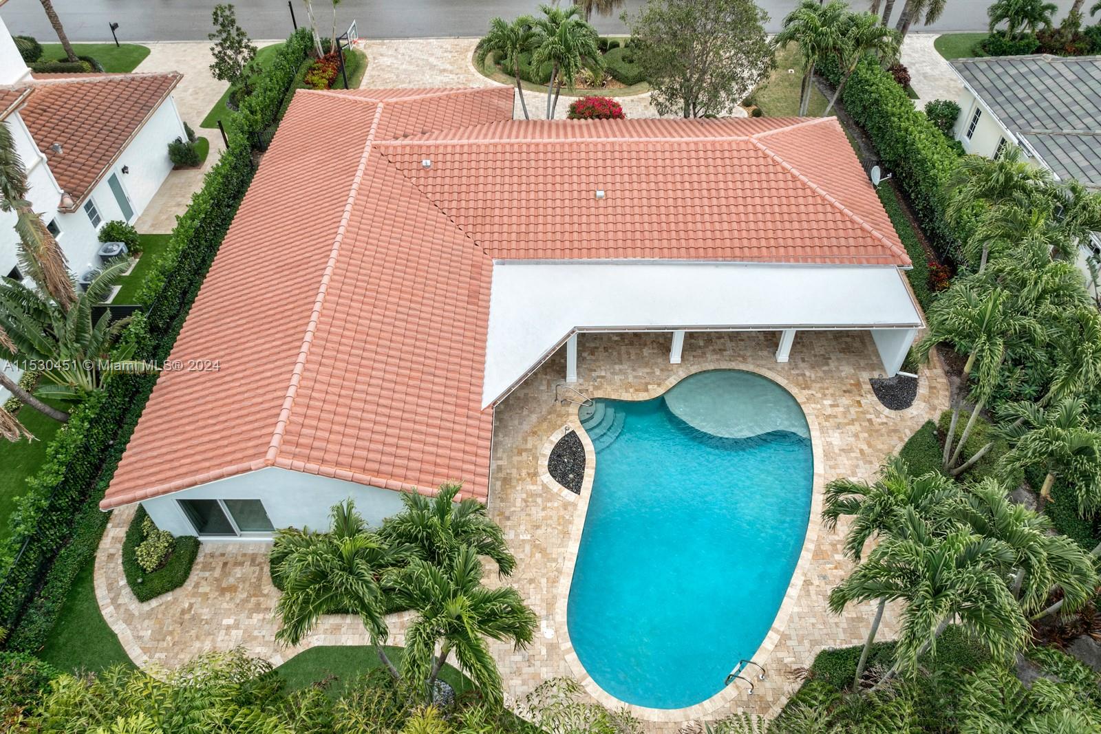 2255 Date Palm Road, Boca Raton, FL, 33432 United States, 4 Bedrooms Bedrooms, ,3 BathroomsBathrooms,Residential,For Sale,Date Palm Road,A11530451