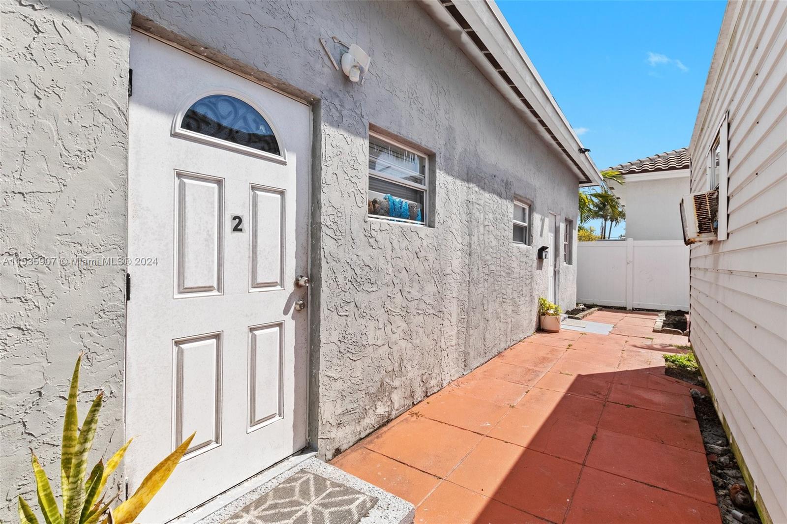 1517 Monroe St, Hollywood, Florida 33020, 5 Bedrooms Bedrooms, ,3 BathroomsBathrooms,Residential,For Sale,1517 Monroe St,A11535907