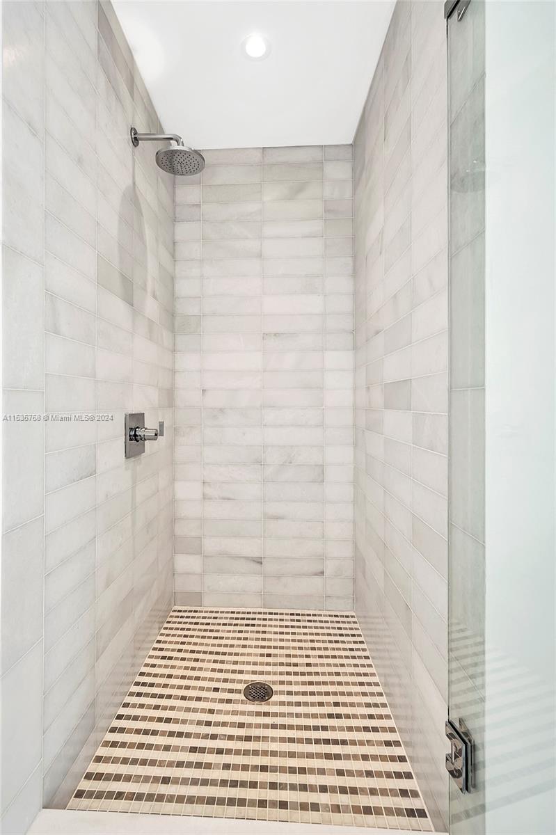 700 NE 26th Ter 3605, Miami, Florida 33137, 2 Bedrooms Bedrooms, ,2 BathroomsBathrooms,Residential,For Sale,700 NE 26th Ter 3605,A11535758