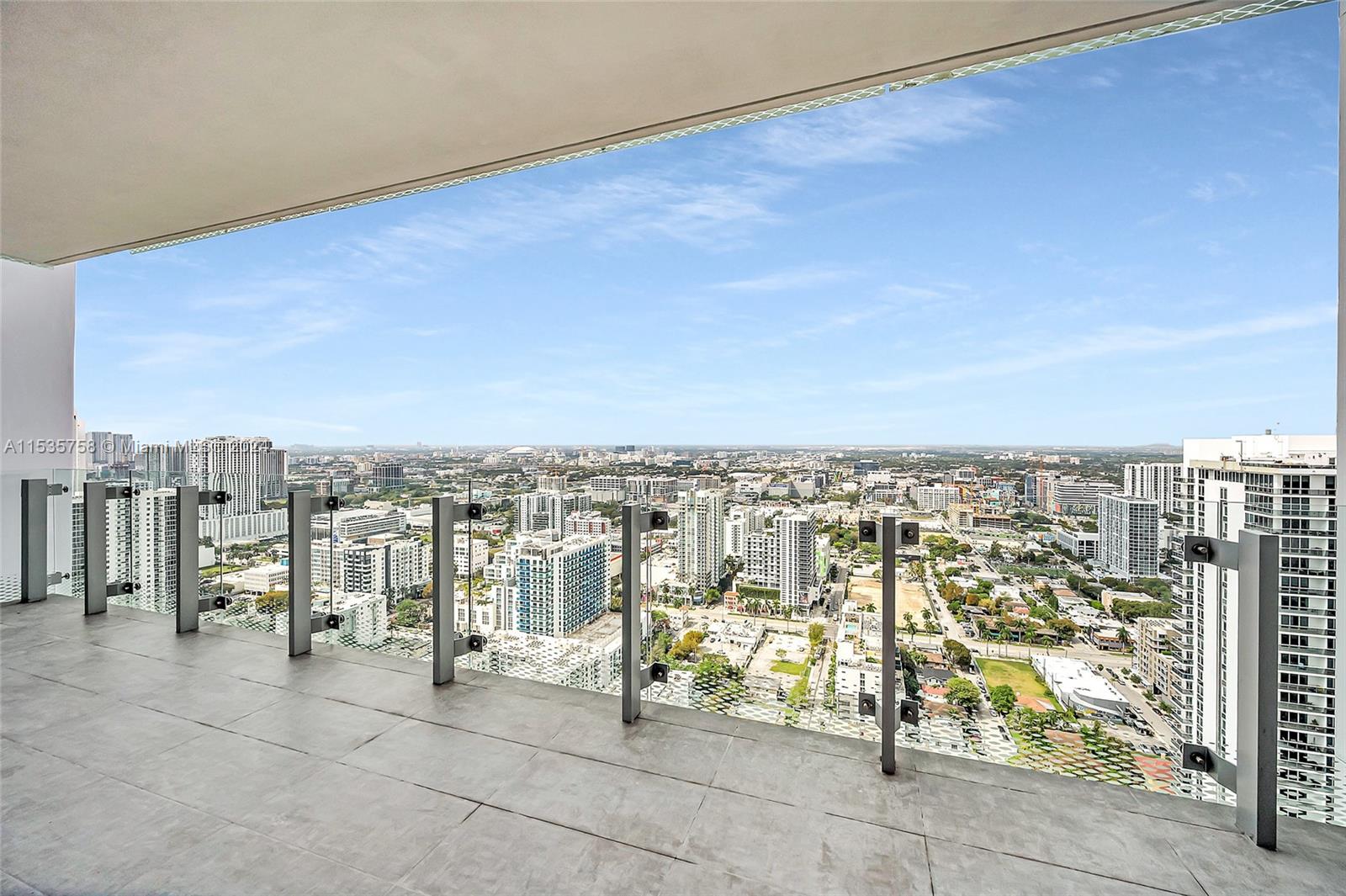 700 NE 26th Ter 3605, Miami, Florida 33137, 2 Bedrooms Bedrooms, ,2 BathroomsBathrooms,Residential,For Sale,700 NE 26th Ter 3605,A11535758
