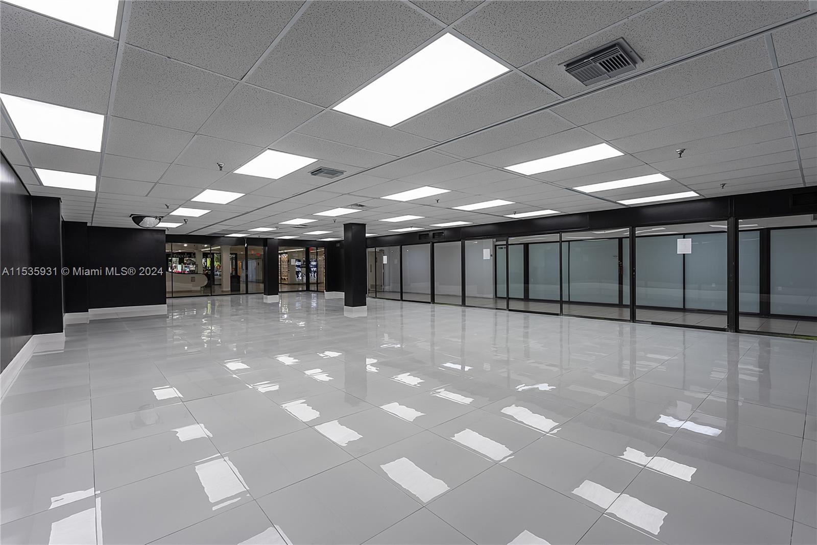 777 NW 72nd Ave 1001, Miami, Florida 33126, ,Commerciallease,For Rent,777 NW 72nd Ave 1001,A11535931