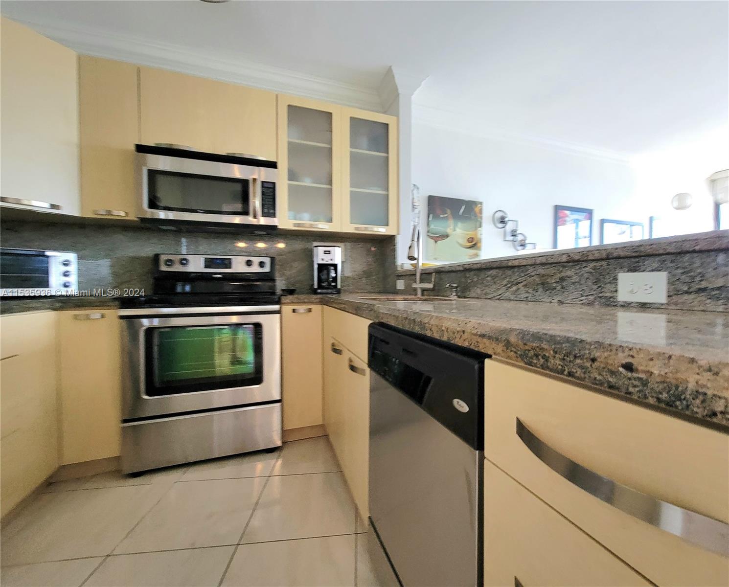 3505 S Ocean Dr 1103, Hollywood, Florida 33019, 1 Bedroom Bedrooms, ,1 BathroomBathrooms,Residentiallease,For Rent,3505 S Ocean Dr 1103,A11535936