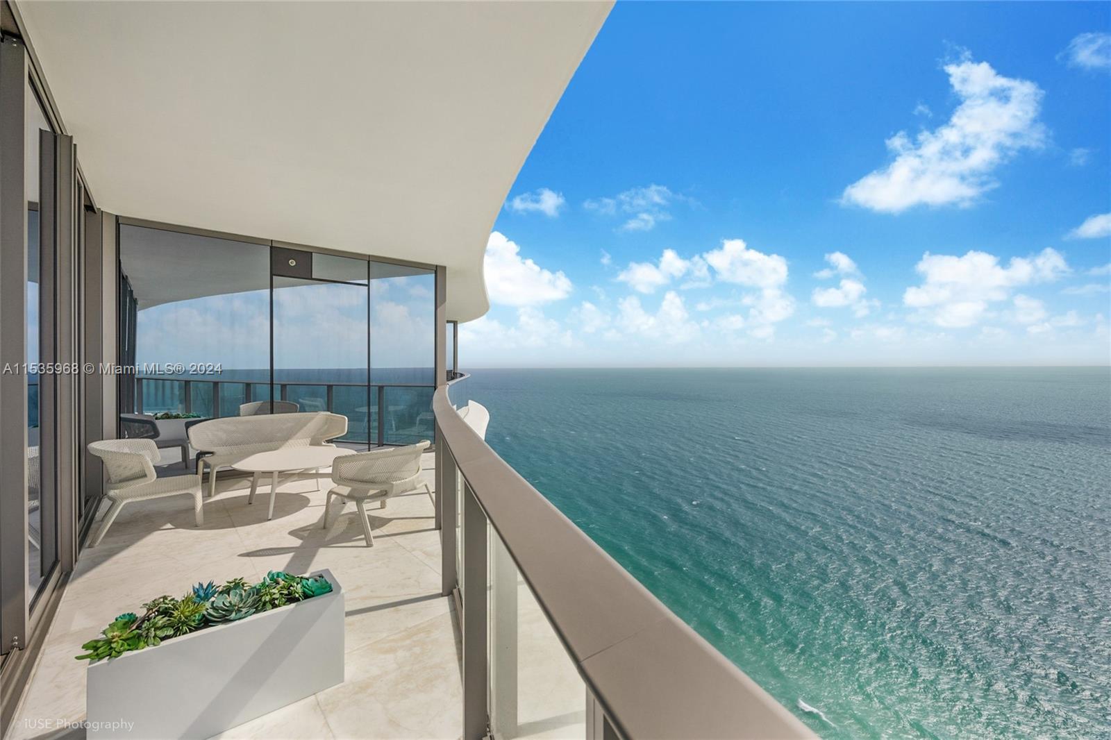 Exceptionally furnished residence with unobstructed views. This 2 bedroom, 2.5 bath unit is a spacious open flow-through plan boasting with ocean and intracoastal views. Modified
open-kitchen with top-of-the-line Gaggenau appliances. Enjoy panoramic sunrise & sunset views from two terraces. Amenities include a sky lounge exclusively for residents, 2
pools, fitness center, guest suites, restaurant, beach service and 250 linear feet of pristine beachfront. Hospitality provided by the incomparable Ritz-Carlton! Unit will be delivery
fully finished!!!