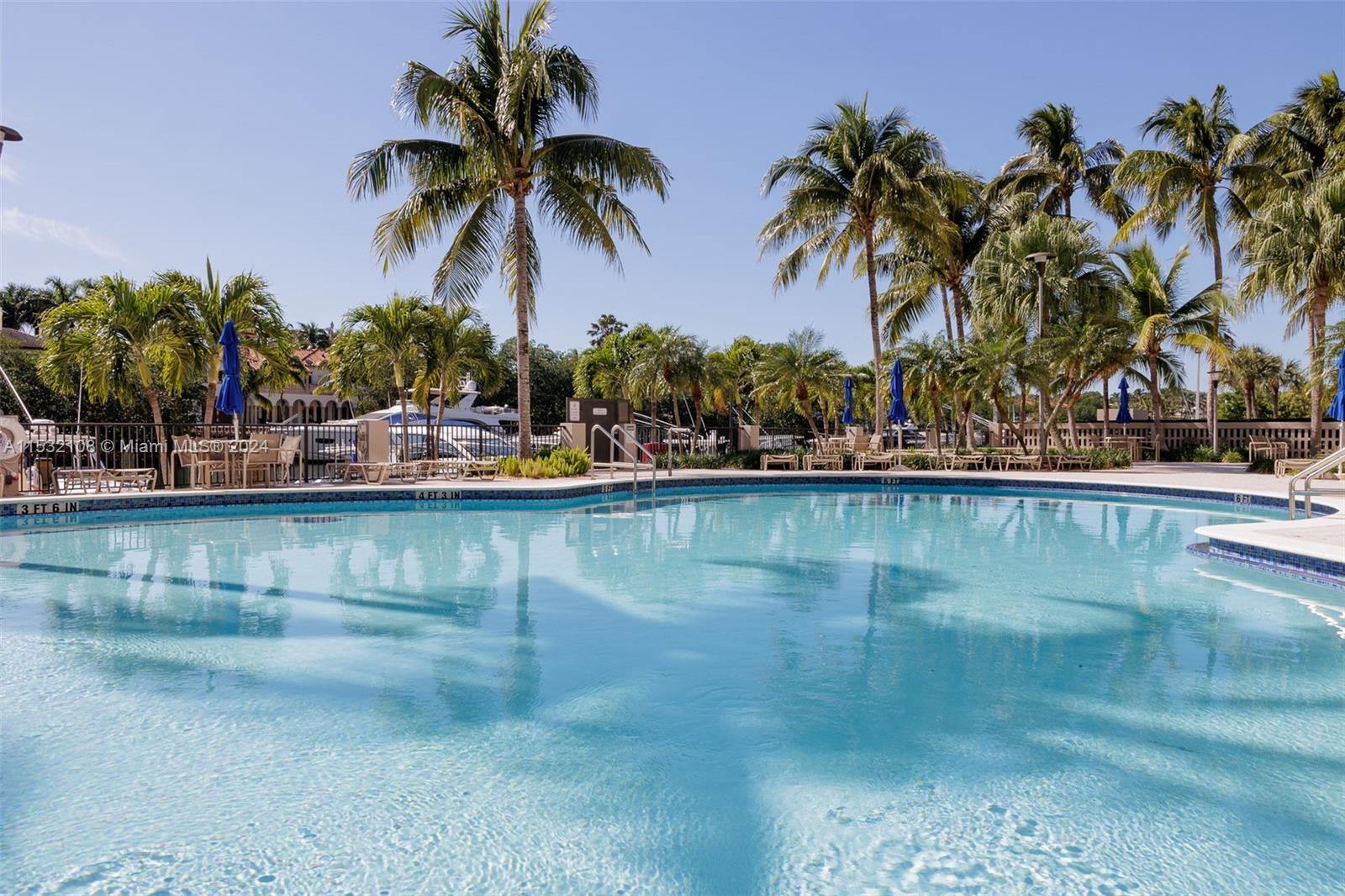90 Edgewater Dr 201, Coral Gables, Florida 33133, 2 Bedrooms Bedrooms, ,2 BathroomsBathrooms,Residential,For Sale,90 Edgewater Dr 201,A11532108
