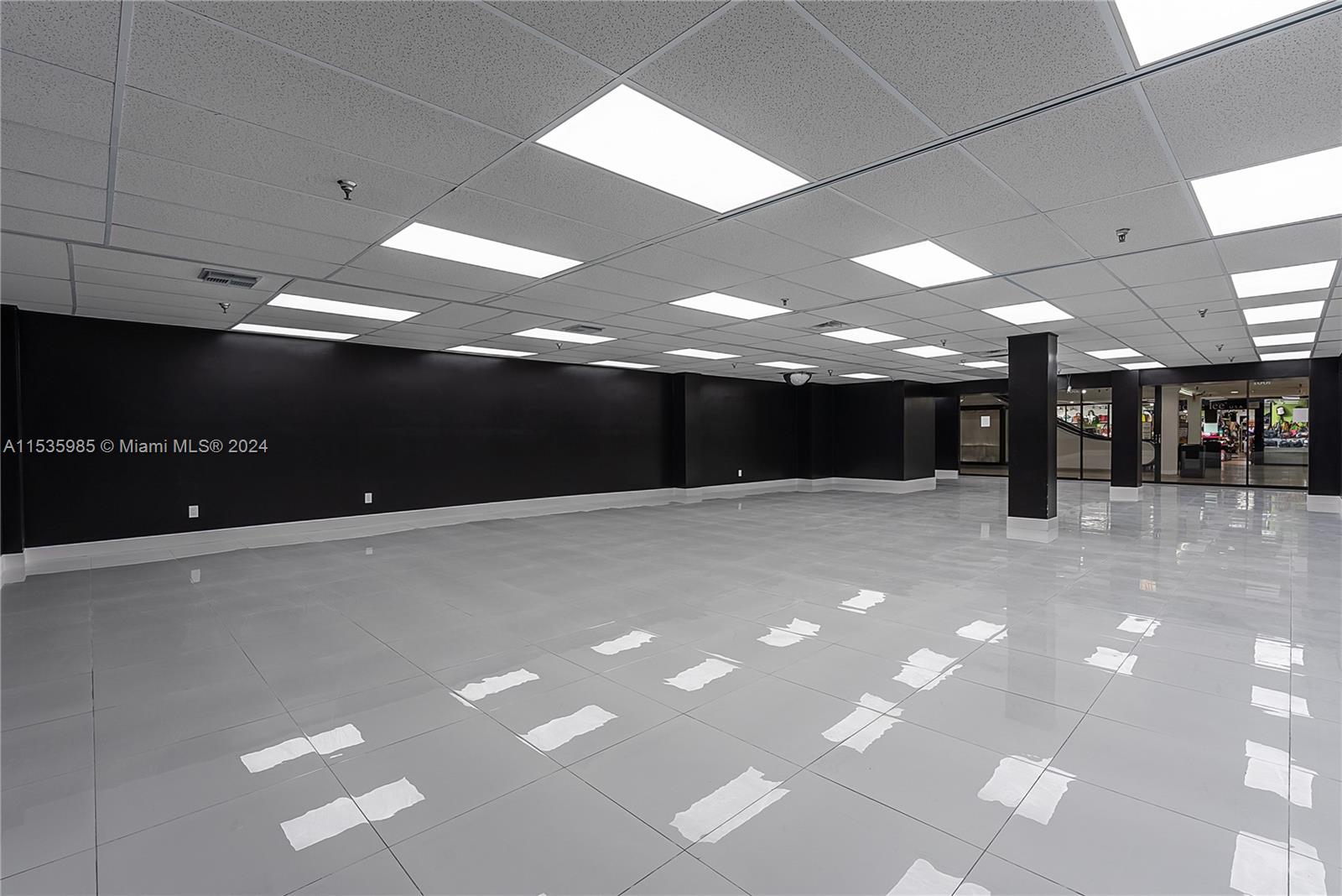 777 NW 72nd Ave 1001, Miami, Florida 33126, ,Commercialsale,For Sale,777 NW 72nd Ave 1001,A11535985