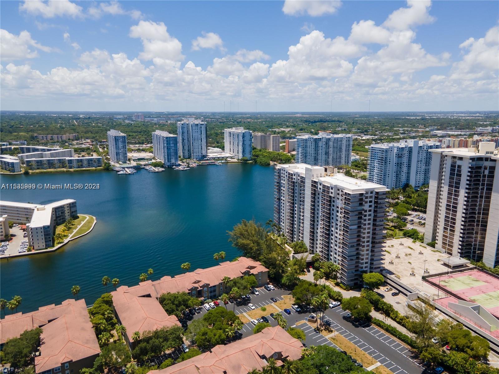 18151 NE 31st Ct 1802, Aventura, Florida 33160, 2 Bedrooms Bedrooms, ,2 BathroomsBathrooms,Residential,For Sale,18151 NE 31st Ct 1802,A11535999
