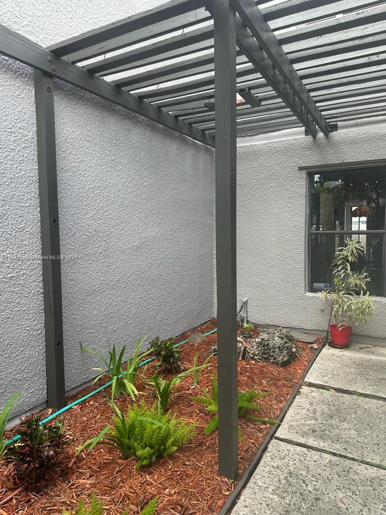 11337 15th Ct, Pembroke Pines, FL, 33026 United States, 3 Bedrooms Bedrooms, ,2 BathroomsBathrooms,Residential,For Sale,15th Ct,A11535938