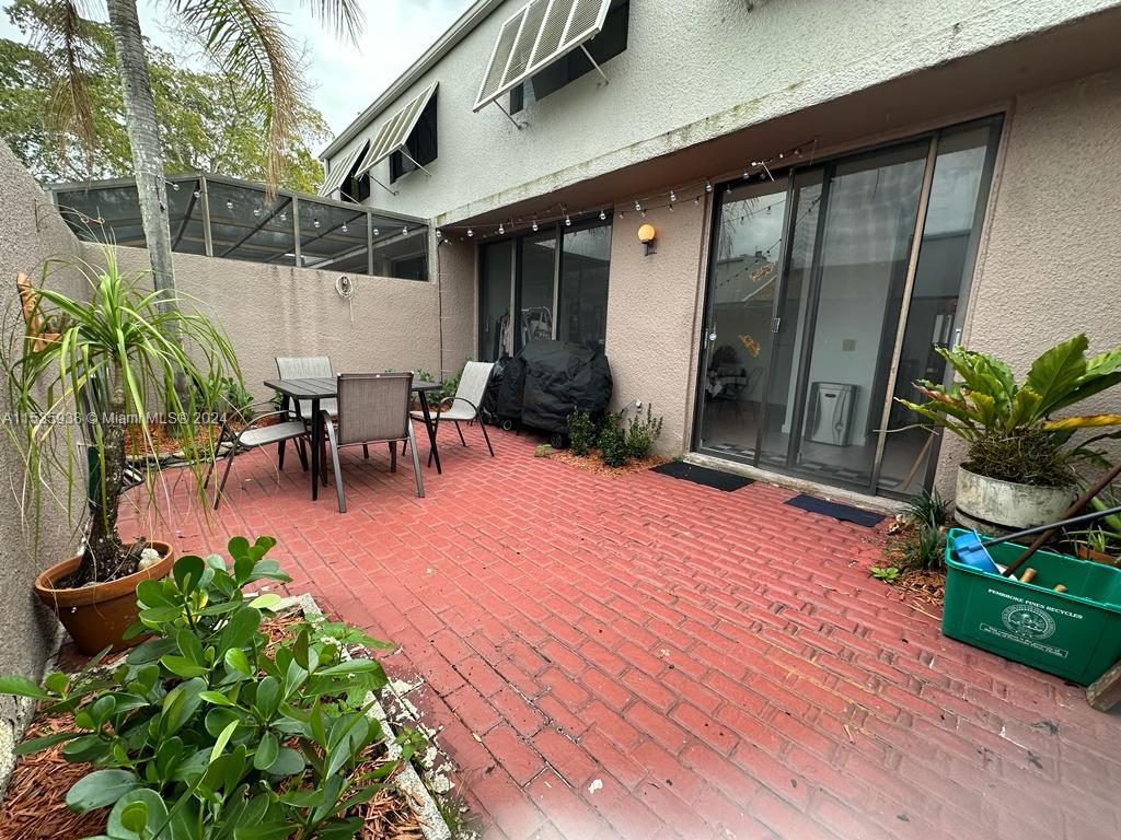 11337 15th Ct, Pembroke Pines, FL, 33026 United States, 3 Bedrooms Bedrooms, ,2 BathroomsBathrooms,Residential,For Sale,15th Ct,A11535938