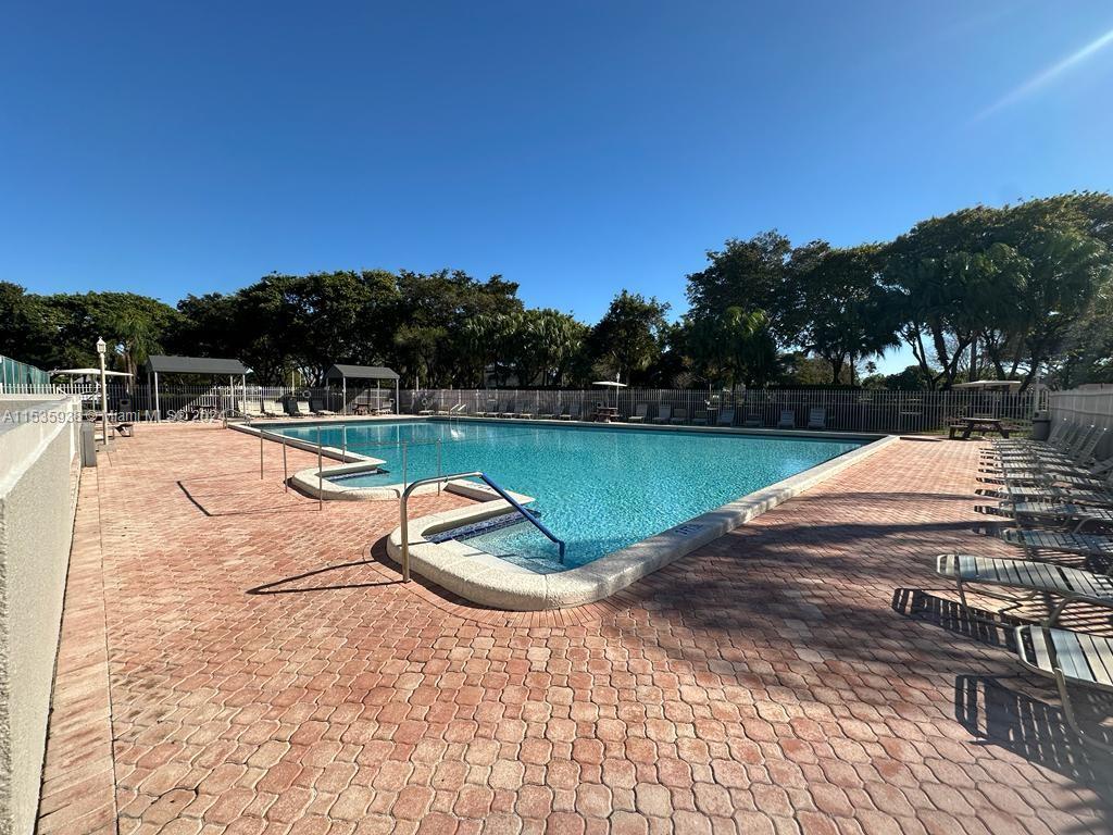 11337 15th Ct, Pembroke Pines, FL, 33026 United States, 3 Bedrooms Bedrooms, ,2 BathroomsBathrooms,Residential,For Sale,15th Ct,A11535938