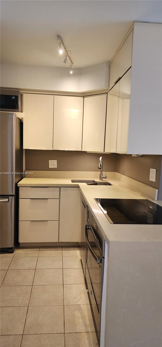 800 West Ave 515, Miami Beach, Florida 33139, ,1 BathroomBathrooms,Residentiallease,For Rent,800 West Ave 515,A11536021