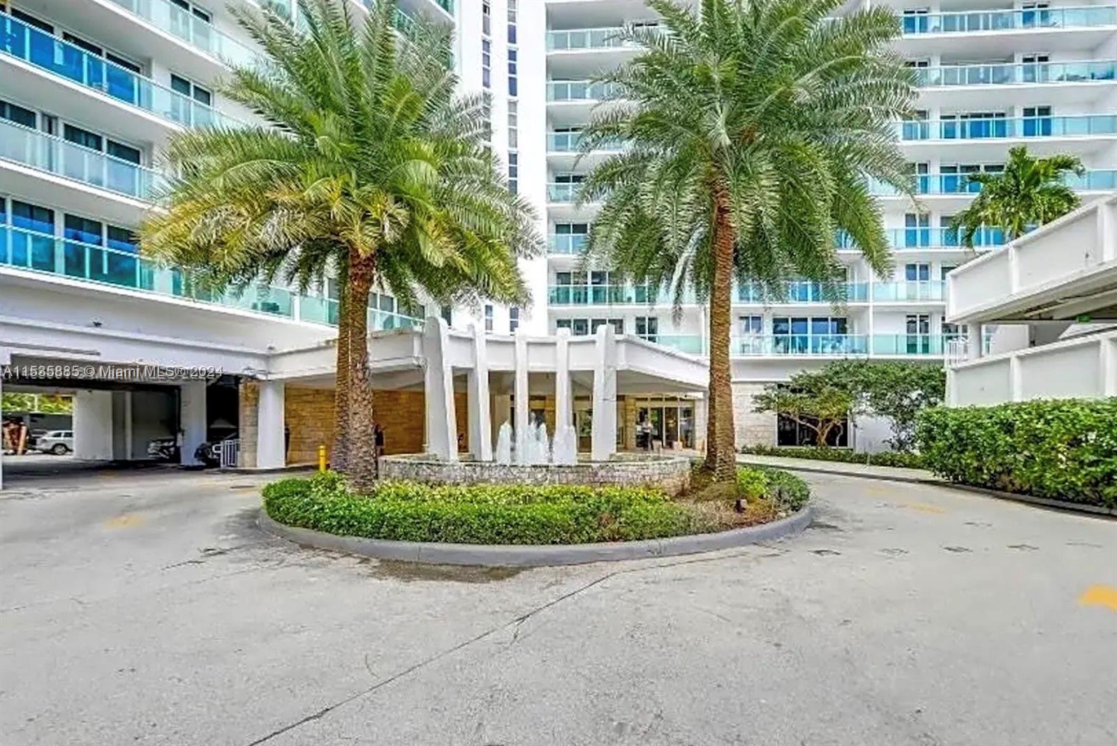 100 Bayview Dr, Sunny Isles Beach, FL, 33160 United States, 1 Bedroom Bedrooms, ,1 BathroomBathrooms,Residential,For Sale,Bayview Dr,A11535885