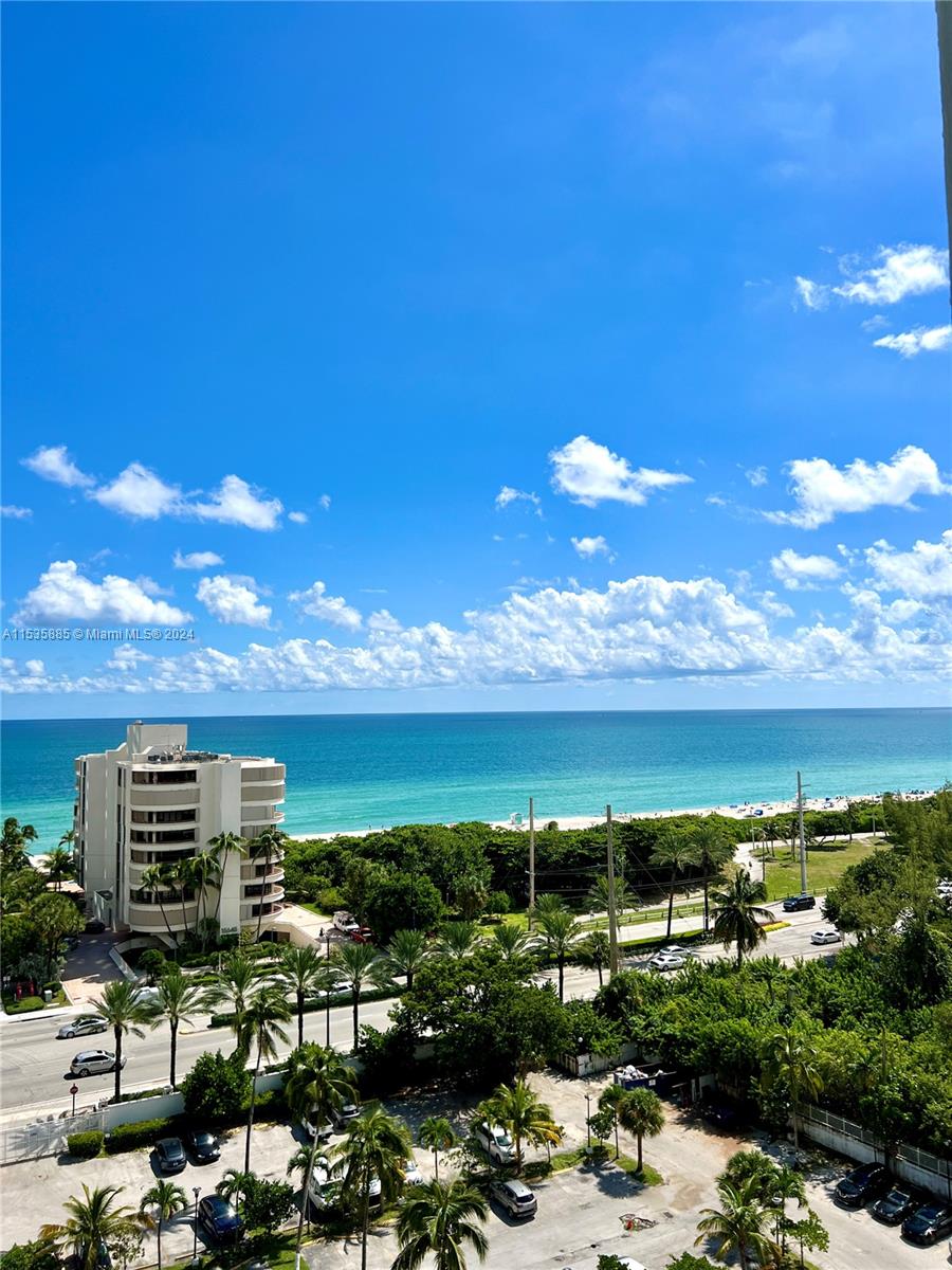 100 Bayview Dr, Sunny Isles Beach, FL, 33160 United States, 1 Bedroom Bedrooms, ,1 BathroomBathrooms,Residential,For Sale,Bayview Dr,A11535885