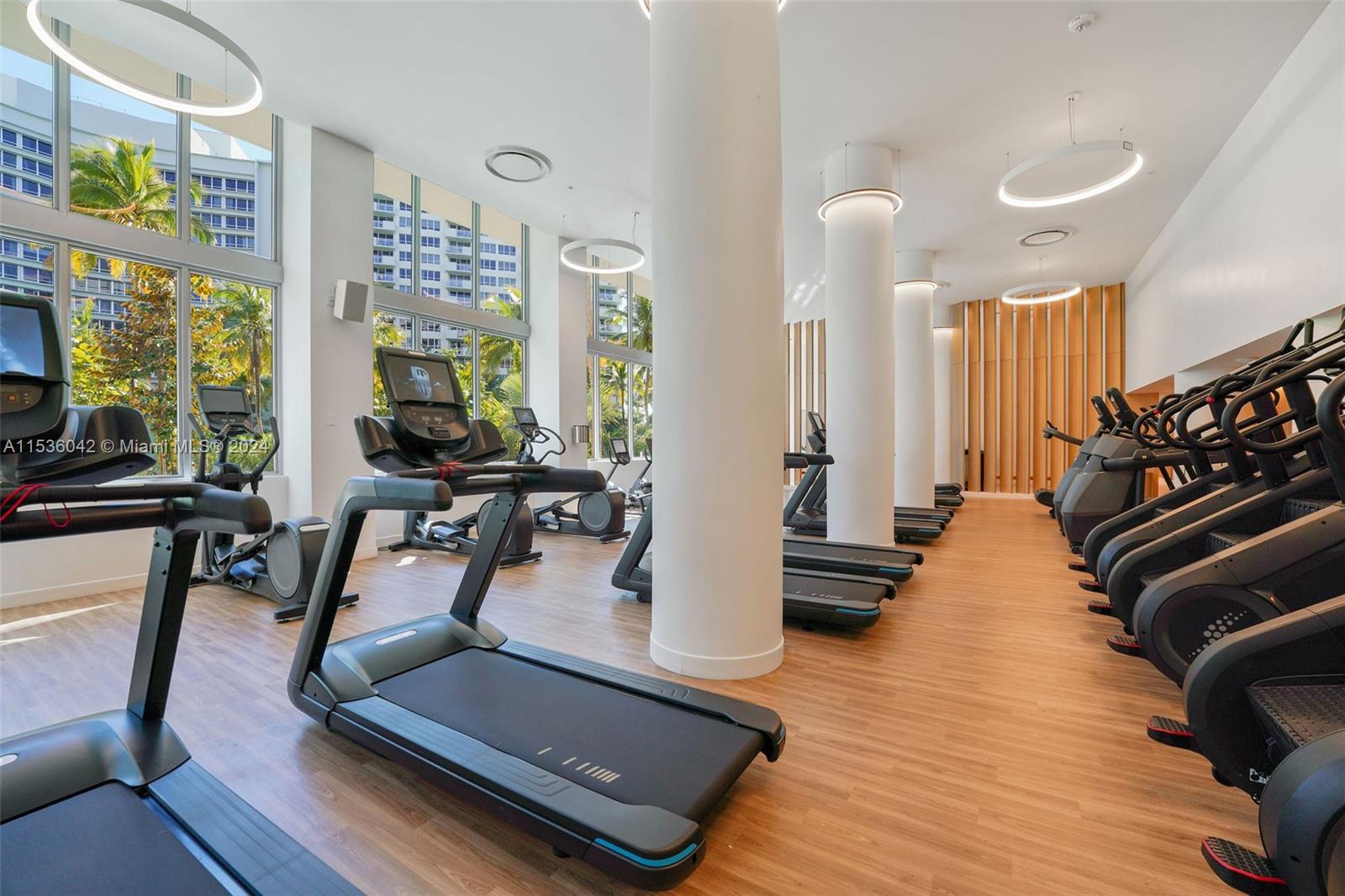 1500 Bay Rd N-1019, Miami Beach, Florida 33139, 1 Bedroom Bedrooms, ,1 BathroomBathrooms,Residentiallease,For Rent,1500 Bay Rd N-1019,A11536042