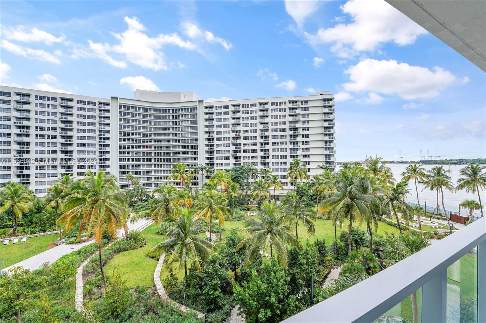 1500 Bay Rd N-1019, Miami Beach, Florida 33139, 1 Bedroom Bedrooms, ,1 BathroomBathrooms,Residentiallease,For Rent,1500 Bay Rd N-1019,A11536042