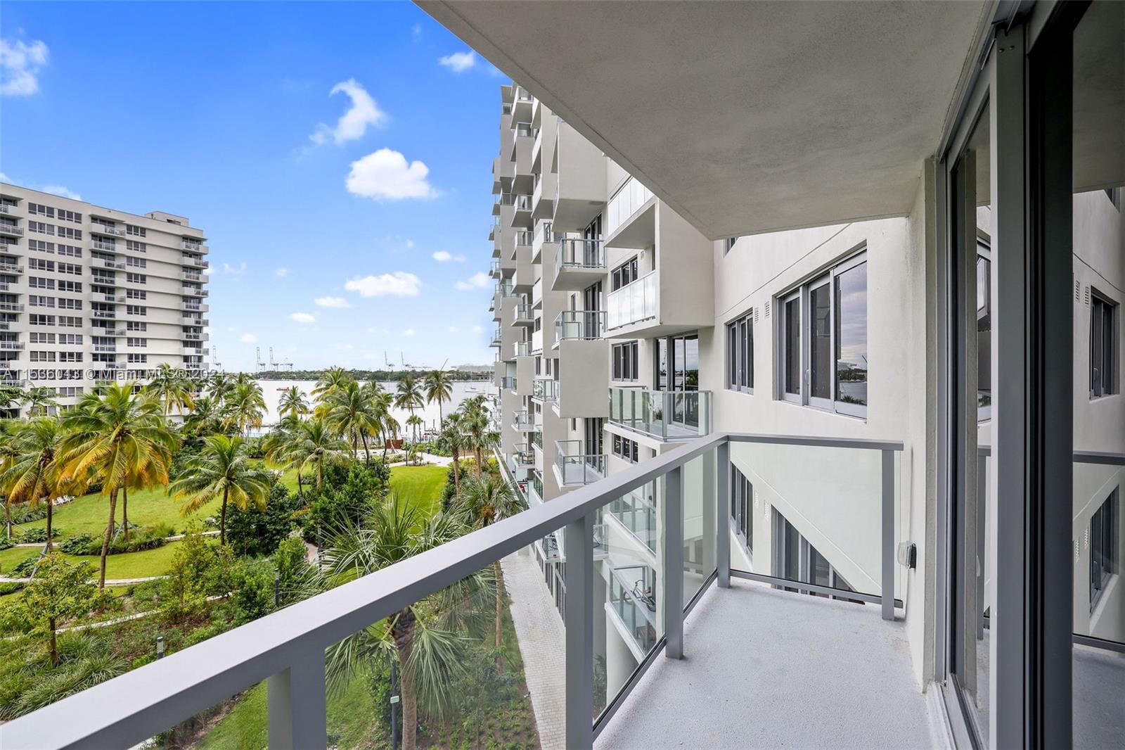 1500 Bay Rd N-1023, Miami Beach, Florida 33139, 1 Bedroom Bedrooms, ,1 BathroomBathrooms,Residentiallease,For Rent,1500 Bay Rd N-1023,A11536043