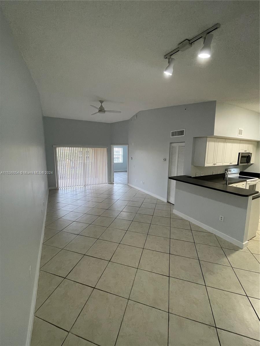 9645 1st Ct, Pembroke Pines, FL, 33024 United States, 2 Bedrooms Bedrooms, ,2 BathroomsBathrooms,Residential,For Sale,1st Ct,A11536054