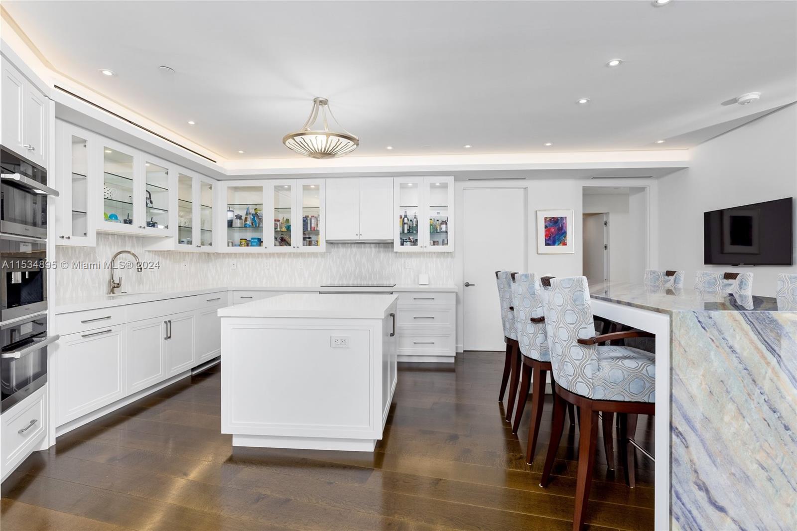 450 Alton Rd 1801/03, Miami Beach, Florida 33139, 5 Bedrooms Bedrooms, ,4 BathroomsBathrooms,Residential,For Sale,450 Alton Rd 1801/03,A11534895