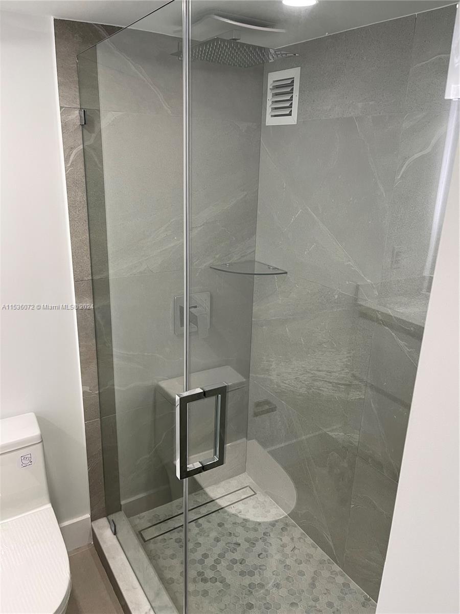 555 NE 15th St 512, Miami, Florida 33132, ,1 BathroomBathrooms,Residential,For Sale,555 NE 15th St 512,A11536072