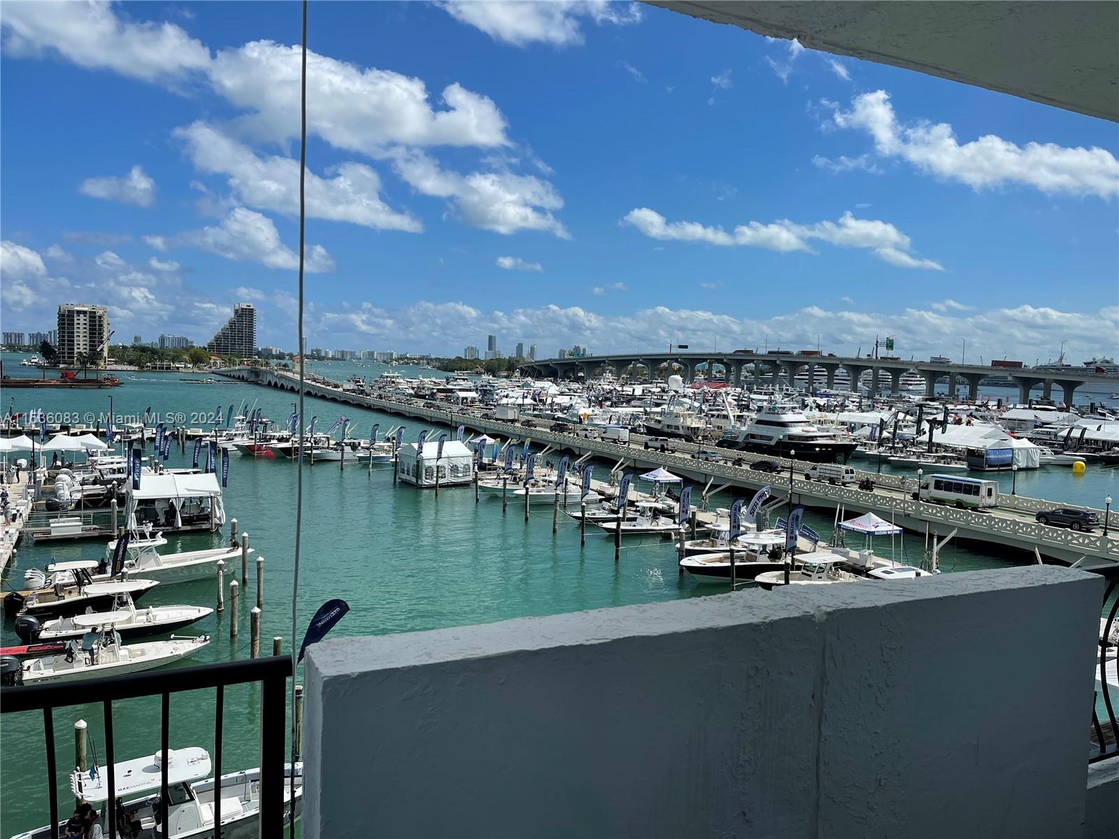 555 NE 15th St 512, Miami, Florida 33132, ,1 BathroomBathrooms,Residentiallease,For Rent,555 NE 15th St 512,A11536083