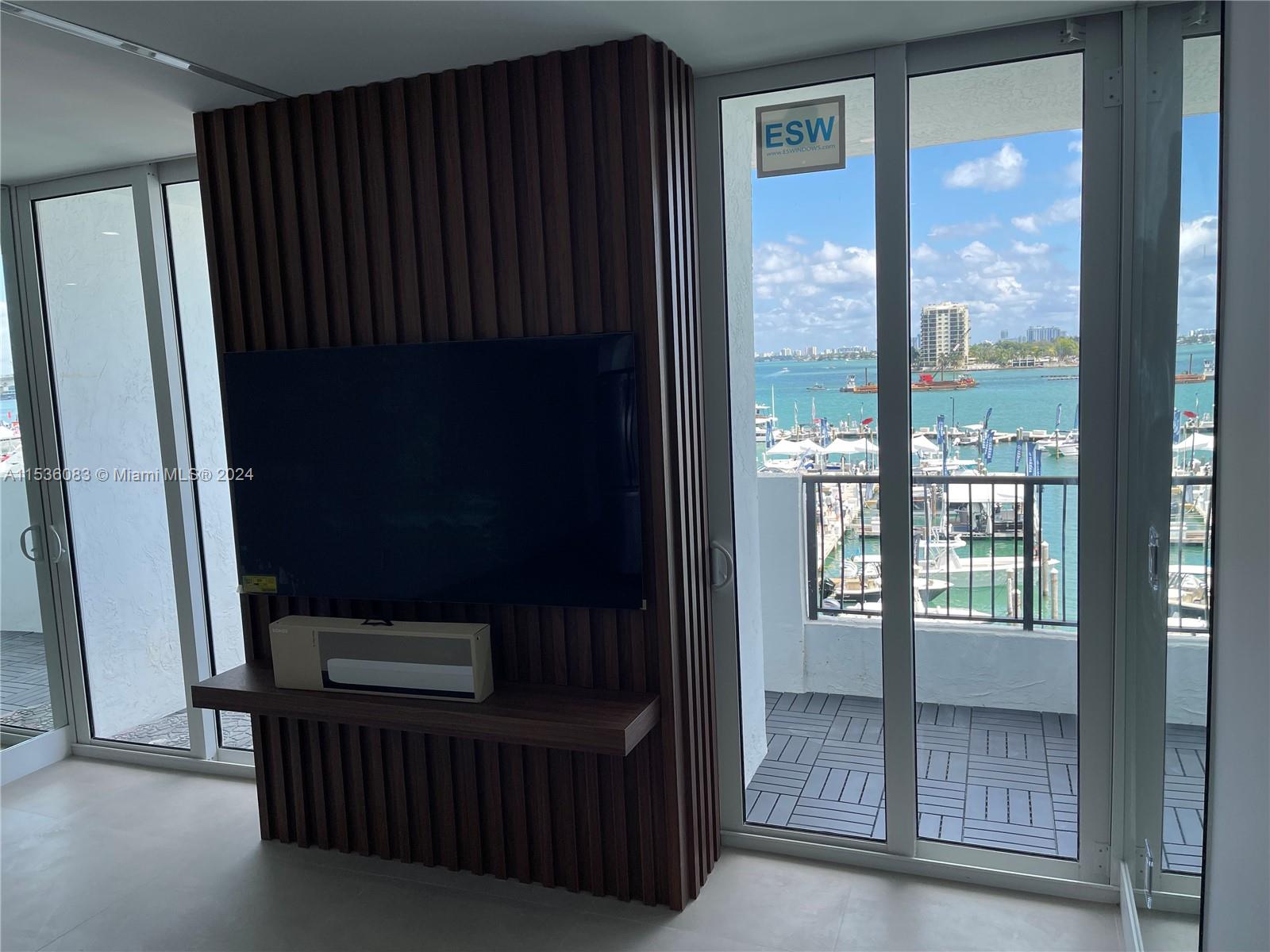 555 NE 15th St 512, Miami, Florida 33132, ,1 BathroomBathrooms,Residentiallease,For Rent,555 NE 15th St 512,A11536083