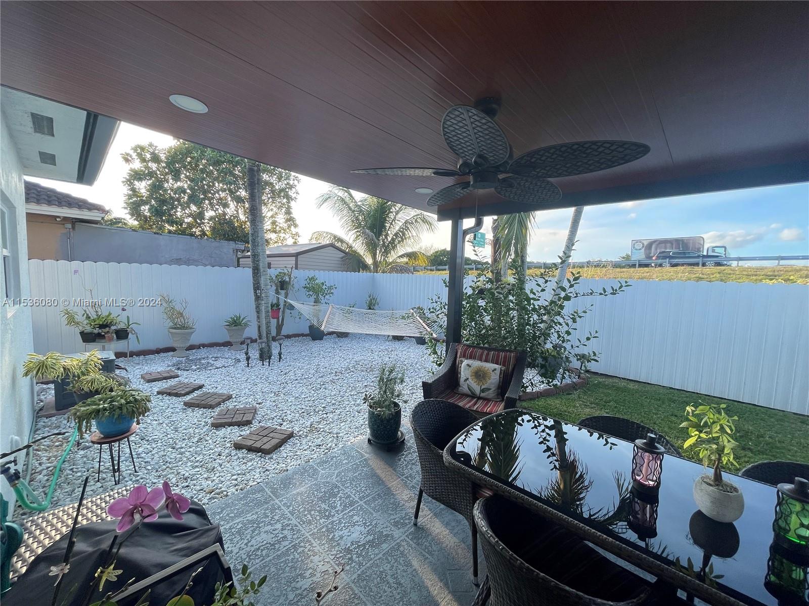 414 SE 12th Ter, Homestead, Florida 33033, 3 Bedrooms Bedrooms, ,2 BathroomsBathrooms,Residential,For Sale,414 SE 12th Ter,A11536080