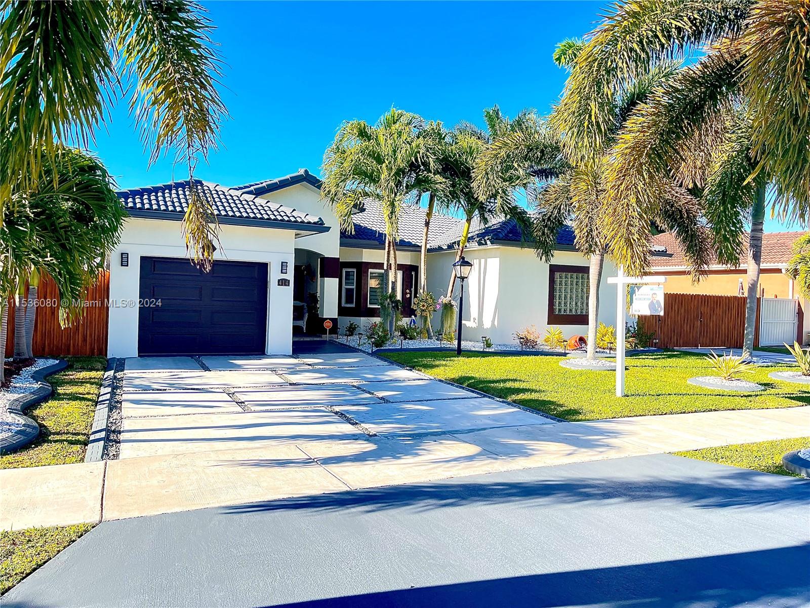 414 SE 12th Ter, Homestead, Florida 33033, 3 Bedrooms Bedrooms, ,2 BathroomsBathrooms,Residential,For Sale,414 SE 12th Ter,A11536080