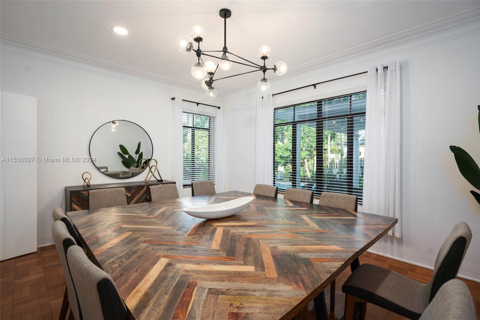 1555 Hollywood Blvd, Hollywood, Florida 33020, 7 Bedrooms Bedrooms, ,4 BathroomsBathrooms,Residential,For Sale,1555 Hollywood Blvd,A11536097