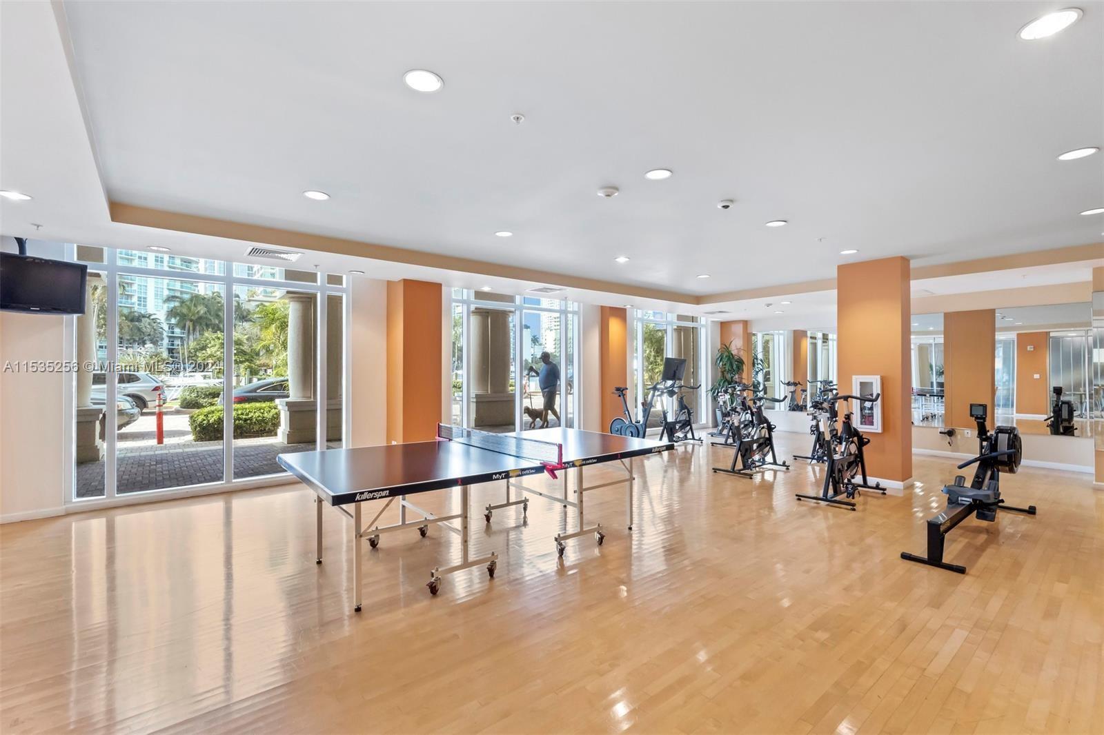 511 5th Ave, Fort Lauderdale, FL, 33301 United States, 2 Bedrooms Bedrooms, ,2 BathroomsBathrooms,Residential,For Sale,5th Ave,A11535256