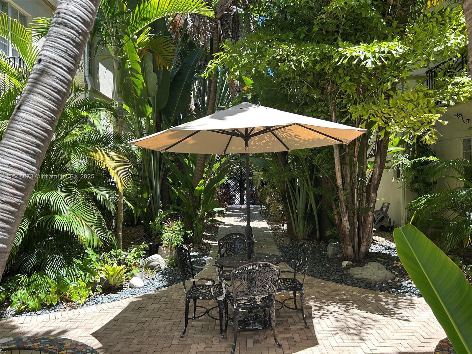 1620 Pennsylvania Ave 206, Miami Beach, Florida 33139, 1 Bedroom Bedrooms, ,1 BathroomBathrooms,Residential,For Sale,1620 Pennsylvania Ave 206,A11518673