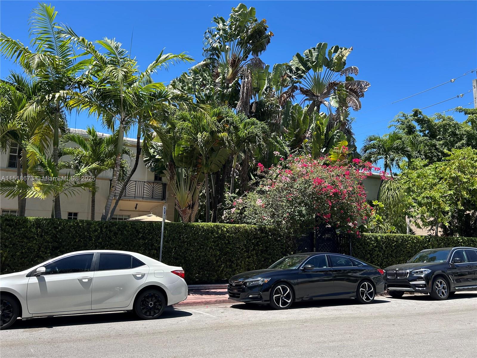 1620 Pennsylvania Ave 206, Miami Beach, Florida 33139, 1 Bedroom Bedrooms, ,1 BathroomBathrooms,Residential,For Sale,1620 Pennsylvania Ave 206,A11518673