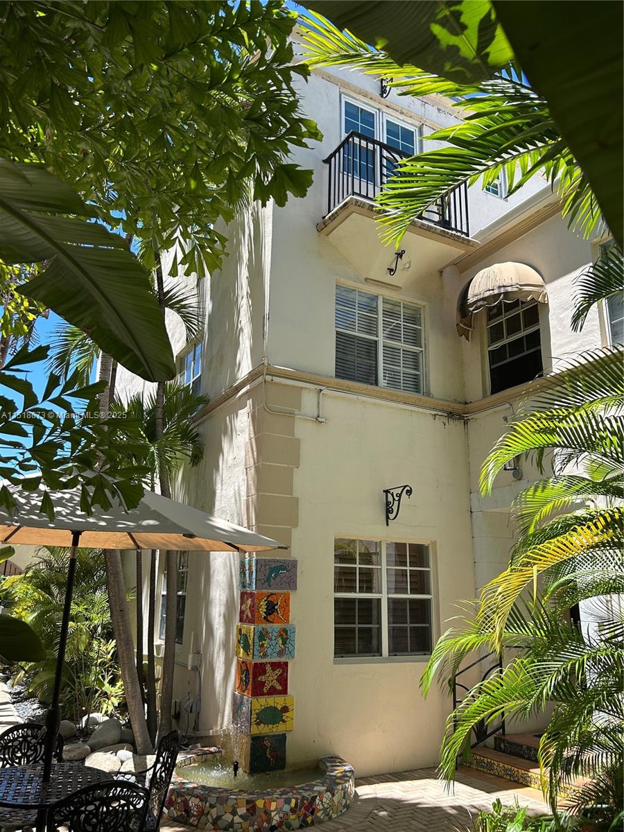 1620 Pennsylvania Ave 206, Miami Beach, Florida 33139, 1 Bedroom Bedrooms, ,1 BathroomBathrooms,Residential,For Sale,1620 Pennsylvania Ave 206,A11518673