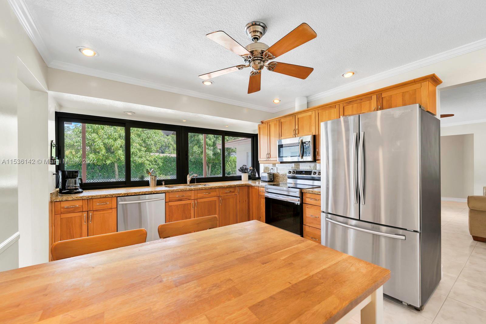 4815 Roosevelt St, Hollywood, Florida 33021, 3 Bedrooms Bedrooms, ,2 BathroomsBathrooms,Residential,For Sale,4815 Roosevelt St,A11536142